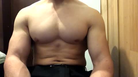 Troncq online show from April 2026 01:35:02 PM