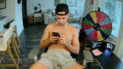Snapshot of troy_greenxo chatting on June 2026 10:36:01 PM Troy Green online show from June 2026 10:36:01 PM