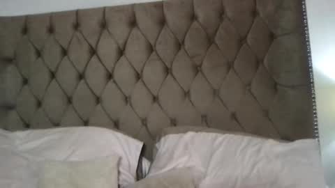 eva online show from October 2025 12:56:01 PM