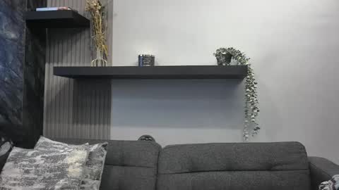 Lexi Longg online show from July 2026 12:05:01 AM