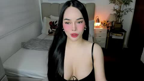 Graciella online show from July 2026 01:32:02 AM