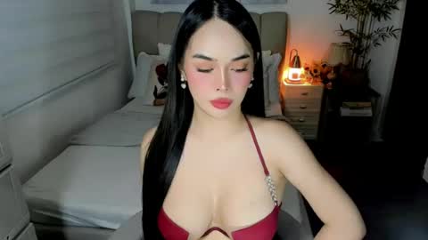 Graciella online show from July 2026 01:35:02 PM