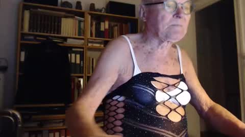 FINN but call me NANNA online show from January 2025 03:37:02 PM