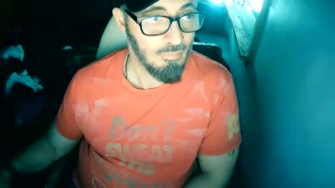 Snapshot of tuscan_taurus chatting on June 2026 01:28:02 AM tuscan_taurus online show from June 2026 01:28:02 AM