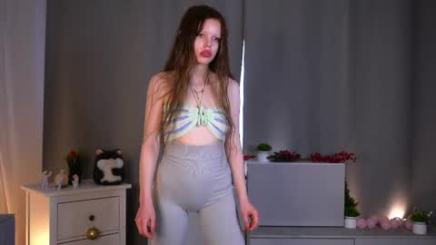 Shirlee online show from May 2026 02:11:02 PM