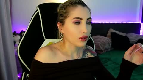 MayCarrey online show from April 2026 09:06:02 PM