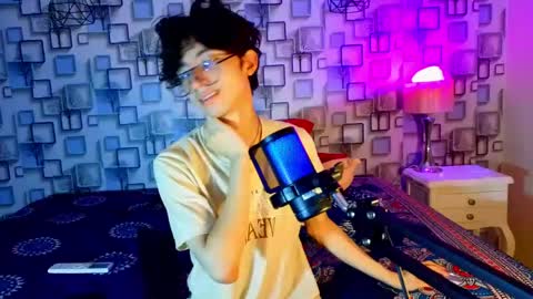 Sebastin online show from April 2026 12:14:01 PM