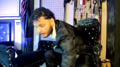 Clio  Tadeo online show from February 2026 10:10:02 PM