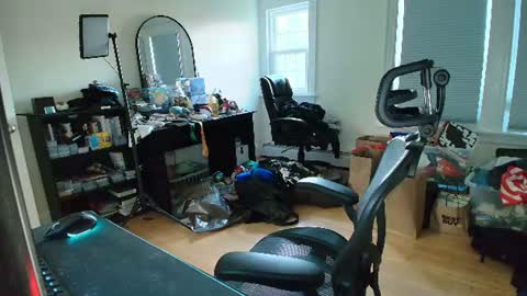 twotwntytwo online show from July 2026 11:42:01 PM