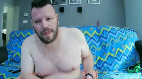 Txan  Chan online show from September 2025 08:57:01 AM