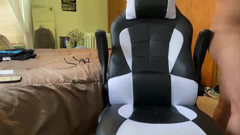 Tyler G Strings online show from February 2025 04:52:01 PM