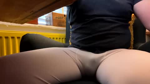 Snapshot of ukclive chatting on March 2025 08:08:01 AM ukclive online show from March 2025 08:08:01 AM