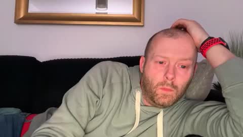 ukmatty3 online show from May 2026 09:20:02 PM