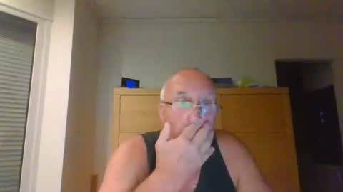 Ulrich online show from May 2026 08:36:02 PM