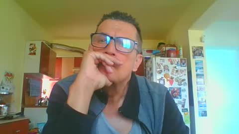 ulmeni4 online show from March 2026 08:30:01 AM