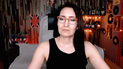 Snapshot of unatera chatting on February 2026 08:21:02 AM UnaTera online show from February 2026 08:21:02 AM