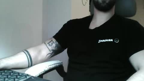 Snapshot of uncutedone7 chatting on February 2026 09:33:01 PM YourDreamIfYouWant online show from February 2026 09:33:01 PM