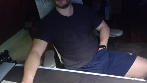 Under the desk online show from April 2026 04:43:02 PM