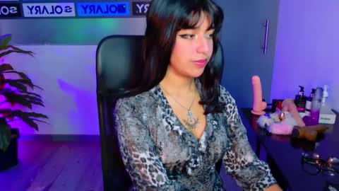 UnderBaby online show from November 2025 03:17:01 AM