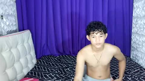Snapshot of unforgettable_ava chatting on July 2026 07:25:02 AM Rhian online show from July 2026 07:25:02 AM