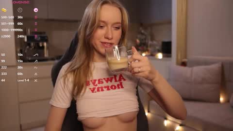 UnnaBella online show from February 2026 07:06:01 PM