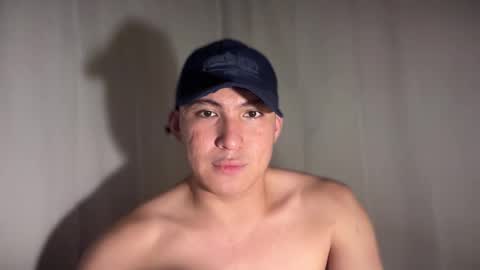 Ur jayqutee online show from November 2025 02:01:01 PM