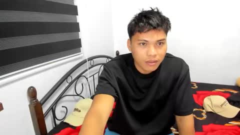 urasian_ajie online show from April 2026 01:05:02 PM