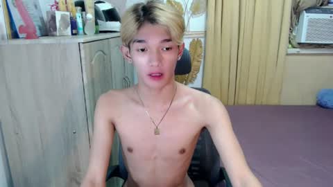 Snapshot of urasian_john20 chatting on June 2026 11:15:01 AM urasian_john20 online show from June 2026 11:15:01 AM