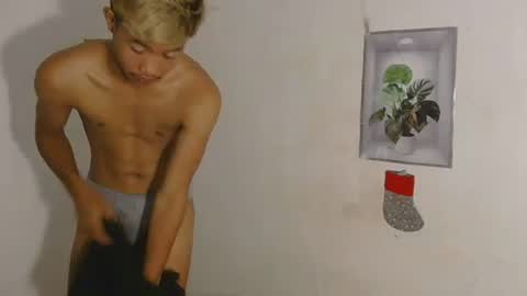 urasian_jomarie online show from March 2026 09:42:01 PM