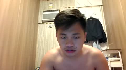 urasian_van online show from June 2026 06:50:01 PM