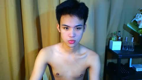 urasiancumboix2 online show from October 2025 11:37:01 PM