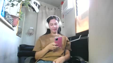 Erika online show from April 2026 02:22:02 AM