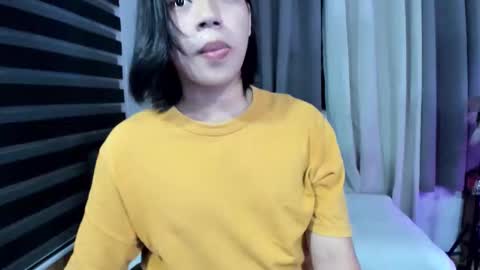 urbambislvt online show from April 2026 02:25:02 AM