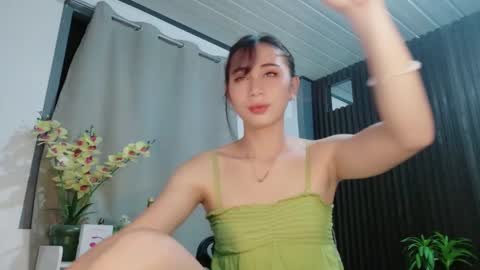 Snapshot of urfave_bbgirl chatting on February 2026 11:20:01 AM urfave_bbgirl online show from February 2026 11:20:01 AM