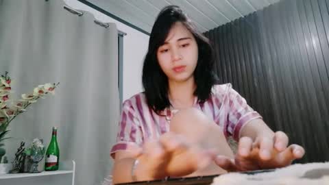 Snapshot of urfave_bbgirl chatting on March 2026 06:34:01 PM urfave_bbgirl online show from March 2026 06:34:01 PM