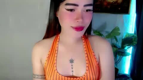 Snapshot of urfavvpinay chatting on April 2026 07:40:01 PM YOUR GIRLFRIEND CHLOE online show from April 2026 07:40:01 PM