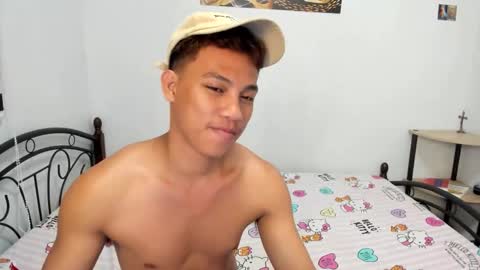 Snapshot of urfucker_vinz chatting on June 2026 11:55:01 PM urfucker_vinz online show from June 2026 11:55:01 PM