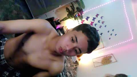 Snapshot of urguy_habibi chatting on February 2026 06:31:02 AM Bib online show from February 2026 06:31:02 AM