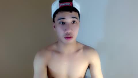 Snapshot of urguy_habibi chatting on March 2026 04:29:01 AM Bib online show from March 2026 04:29:01 AM