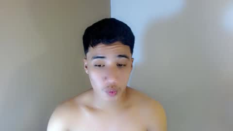 Snapshot of urguy_habibi chatting on March 2026 11:37:02 AM Bib online show from March 2026 11:37:02 AM