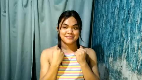 urhottie_bella online show from July 2026 06:47:02 AM