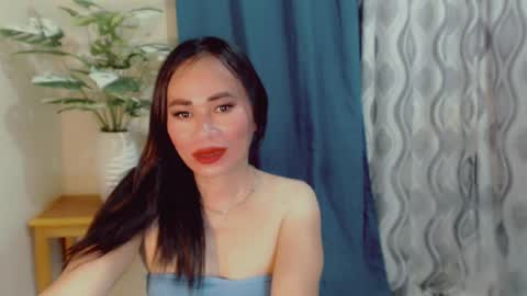urlovely_che online show from July 2026 03:34:01 AM
