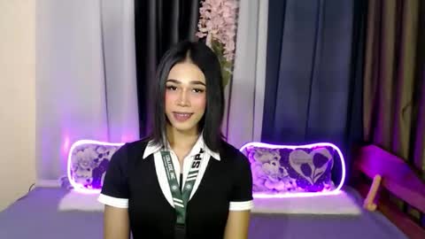 urlovely_jemma online show from April 2026 09:50:02 PM