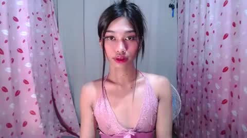Snapshot of urloverjasmine_xx chatting on March 2026 05:51:02 PM urloverjasmine_xx online show from March 2026 05:51:02 PM