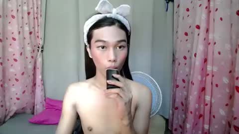 Snapshot of urloverjasmine_xx chatting on April 2026 03:33:02 AM urloverjasmine_xx online show from April 2026 03:33:02 AM