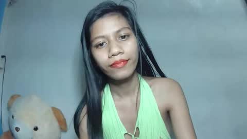 It me SHELLA  online show from March 2026 07:09:01 PM