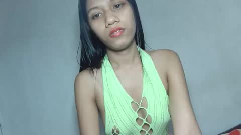 It me SHELLA  online show from March 2026 07:35:01 AM