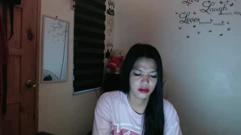 hi im kim online show from March 2025 10:16:02 PM