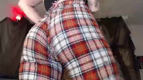 Maxi Mills . My Orgasm is in your hands Private is Open online show from March 2026 02:56:02 PM