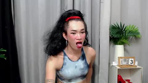 ursweet_amber7 online show from July 2026 09:32:01 PM